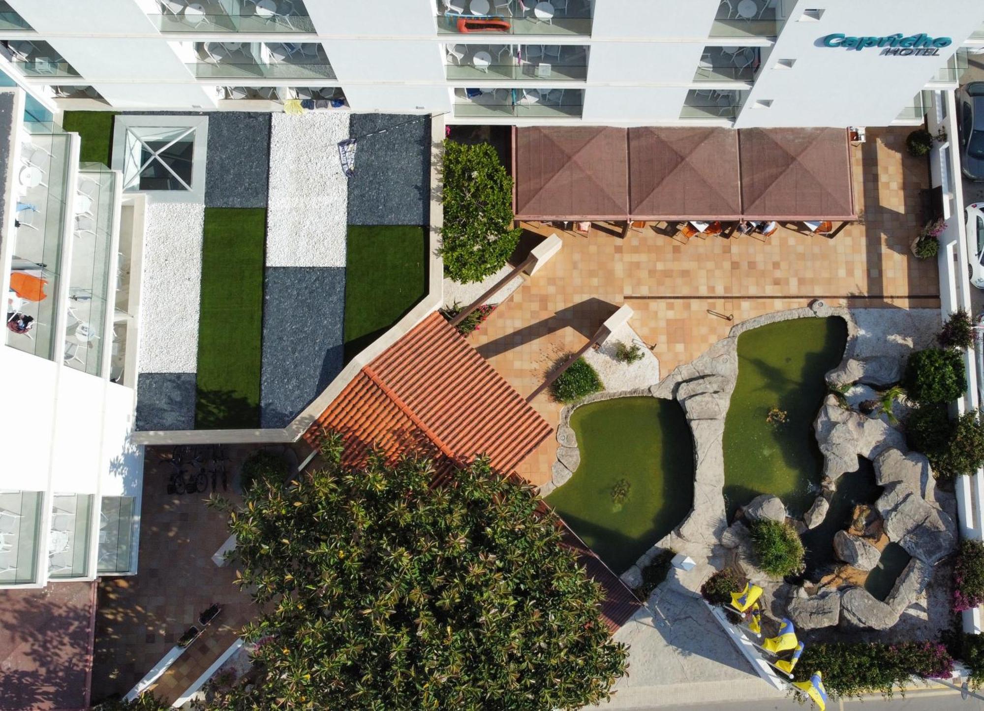 Hotel Capricho カラ・ラトハダ エクステリア 写真